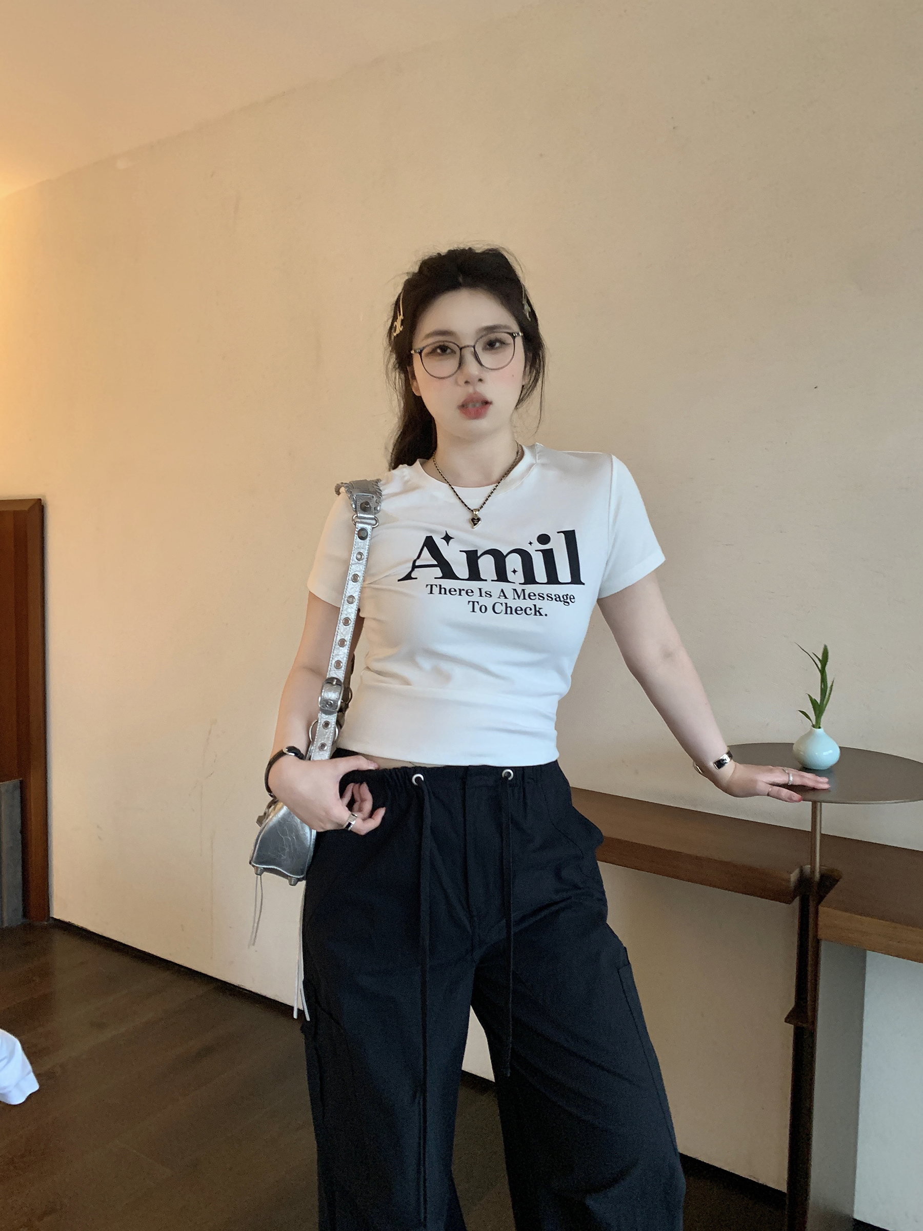 Plus Size Vintage Round Neck Slim Fit Short Crop T-Shirt with Sweetheart Letter Print - Slightly Chubby Aesthetic Plus Size Vintage Round Neck Slim Fit Short Crop T-Shirt with Sweetheart Letter Print - Slightly Chubby Aesthetic