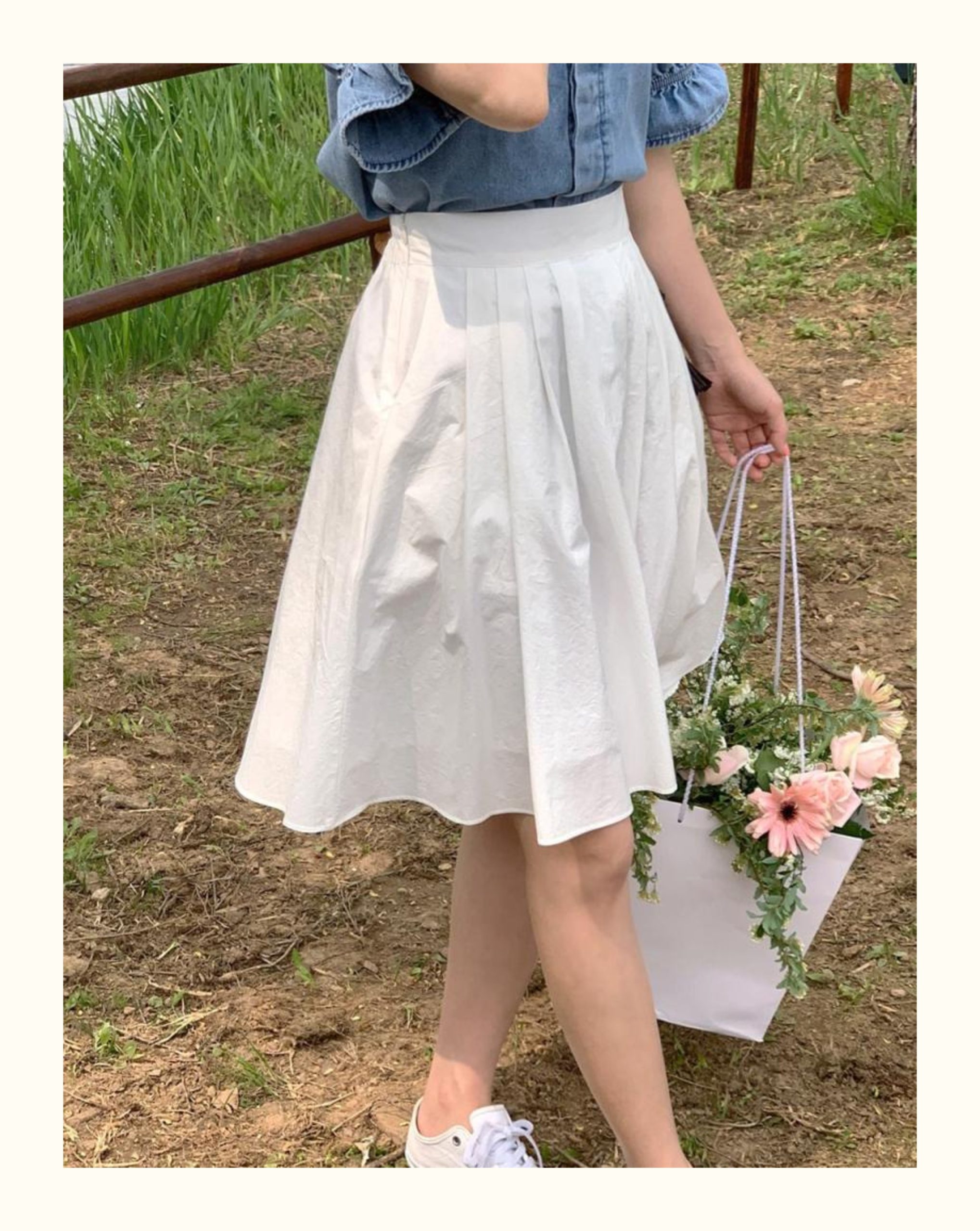 Plus-Size White High-Waisted A-Line Half Skirt for Pear-Shaped Women, Summer Mid-Length Style for Curvy Figures and Thick Thighs Plus-Size White High-Waisted A-Line Half Skirt for Pear-Shaped Women, Summer Mid-Length Style for Curvy Figures and Thick Thighs