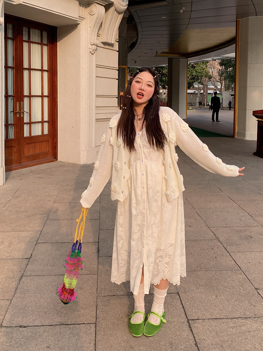 Plus Size White Lace Pocket Camisole Dress for Women - Spring Summer 2025 Long Dress for Curvy Figures, Y2K Style Plus Size White Lace Pocket Camisole Dress for Women - Spring Summer 2025 Long Dress for Curvy Figures, Y2K Style