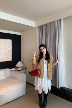 Plus-Size White Layered Chiffon Mesh Skirt, Irregular Hem, Manga-Style Sweet Bean Design, Trendy Korean Fashion