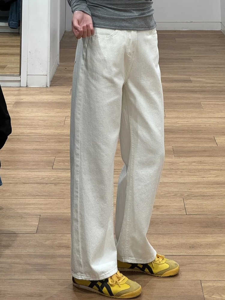 Plus Size Wide-Leg Straight-Leg Jeans for Women - White Loose Fit, Perfect for Pear-Shaped Bodies with Thick Legs and Wide Hips Plus Size Wide-Leg Straight-Leg Jeans for Women - White Loose Fit, Perfect for Pear-Shaped Bodies with Thick Legs and Wide Hips