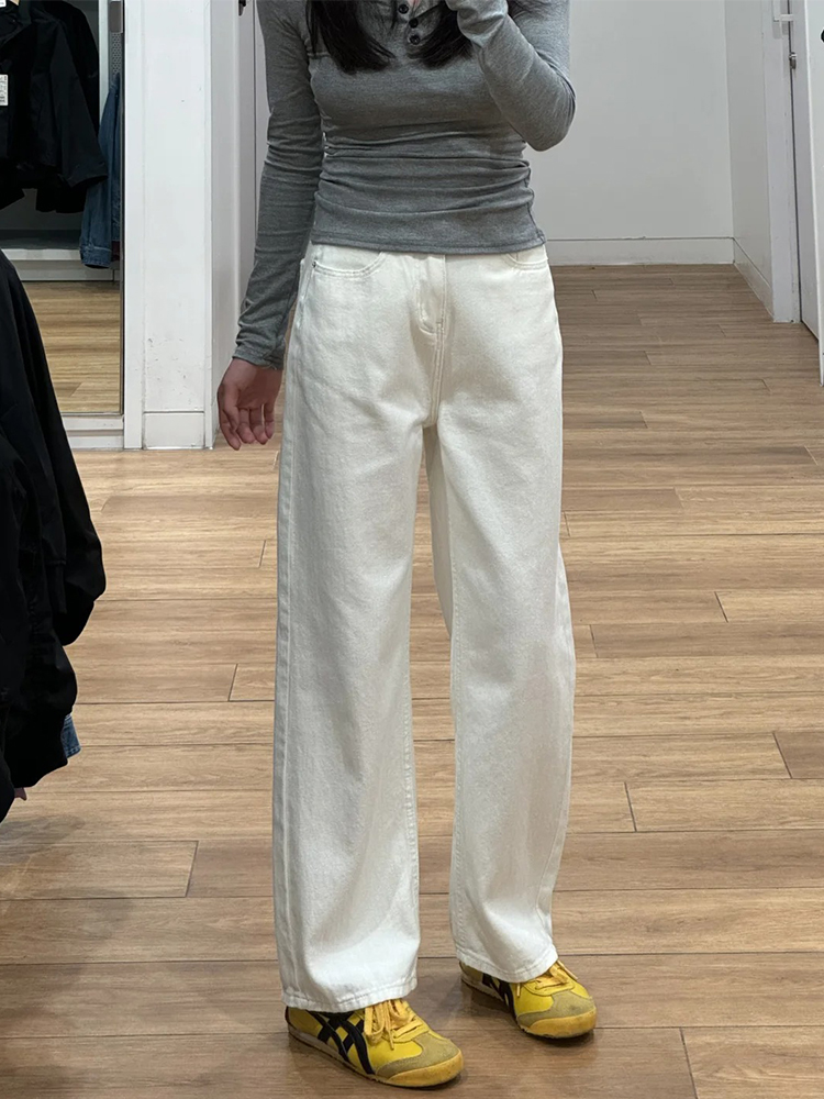 Plus Size Wide-Leg Straight-Leg Jeans for Women - White Loose Fit, Perfect for Pear-Shaped Bodies with Thick Legs and Wide Hips Plus Size Wide-Leg Straight-Leg Jeans for Women - White Loose Fit, Perfect for Pear-Shaped Bodies with Thick Legs and Wide Hips