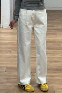 Plus Size Wide-Leg Straight-Leg Jeans for Women - White Loose Fit, Perfect for Pear-Shaped Bodies with Thick Legs and Wide Hips