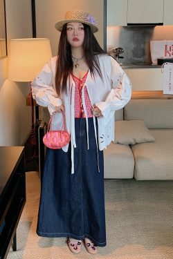 Plus-Size Women's A-Style Mid-Length Skirt & Straight-Leg Jeans - Spring/Summer 2025 Fashion Essentials