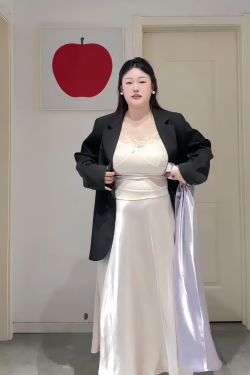 Plus-Size Women's Acetate Satin High-Waisted Midi Skirt - Versatile Solid Color for Spring 2025, Perfect for Curvy Styles