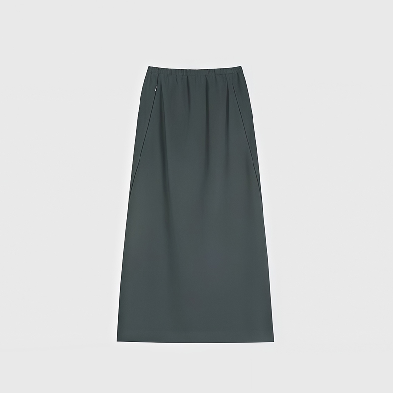 Plus-Size Women's Black High-Waisted Summer Skirt - Flattering Draped Long Design with Slit for Curvy Figures Plus-Size Women's Black High-Waisted Summer Skirt - Flattering Draped Long Design with Slit for Curvy Figures