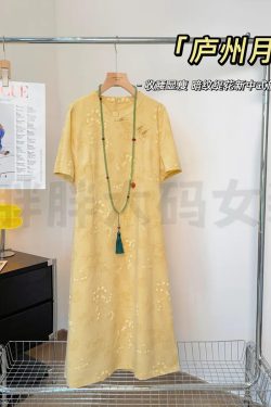 Plus-Size Women's Chinese Style Qipao Dress, Dark Pattern Tulle, Summer Button Design, Elegant National Wind Temperament