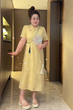 Plus-Size Women's Chinese Style Qipao Dress, Dark Pattern Tulle, Summer Button Design, Elegant National Wind Temperament