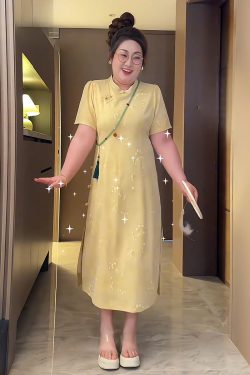 Plus-Size Women's Chinese Style Qipao Dress, Dark Pattern Tulle, Summer Button Design, Elegant National Wind Temperament