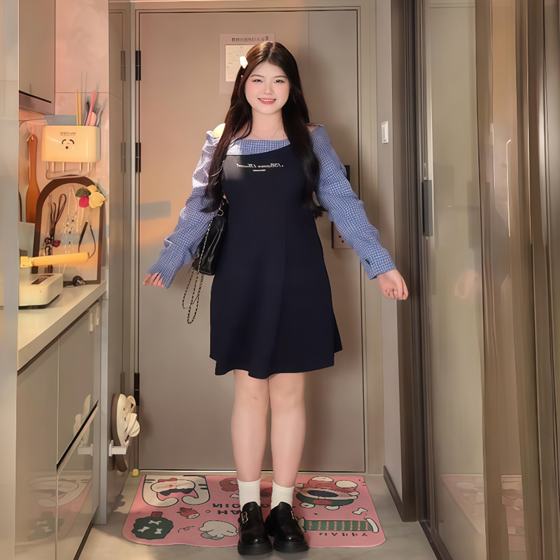 Plus-Size Women's College Style Off-Shoulder Two-Piece Dress, Spring Slimming Design for Curvy Figures, Trendy Niche Fashion Plus-Size Women's College Style Off-Shoulder Two-Piece Dress, Spring Slimming Design for Curvy Figures, Trendy Niche Fashion