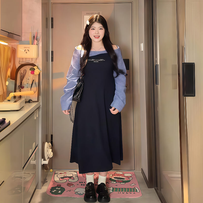 Plus-Size Women's College Style Off-Shoulder Two-Piece Dress, Spring Slimming Design for Curvy Figures, Trendy Niche Fashion Plus-Size Women's College Style Off-Shoulder Two-Piece Dress, Spring Slimming Design for Curvy Figures, Trendy Niche Fashion