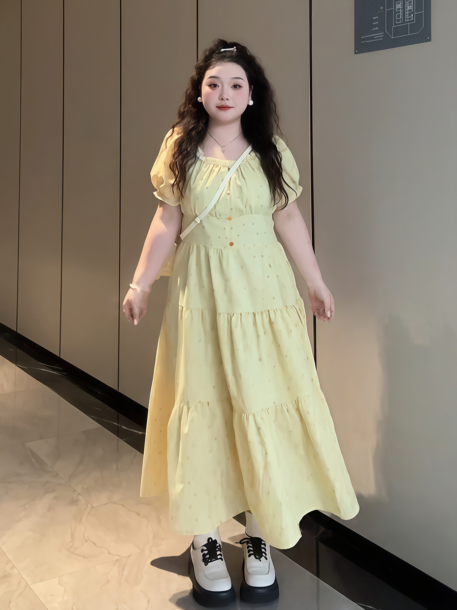 Plus-Size Women's French Polka Dot Puff Sleeve Dress, Square Neck, Waist-Cinching, Summer Fashion for Curvy Figures, Youthful Style Plus-Size Women's French Polka Dot Puff Sleeve Dress, Square Neck, Waist-Cinching, Summer Fashion for Curvy Figures, Youthful Style