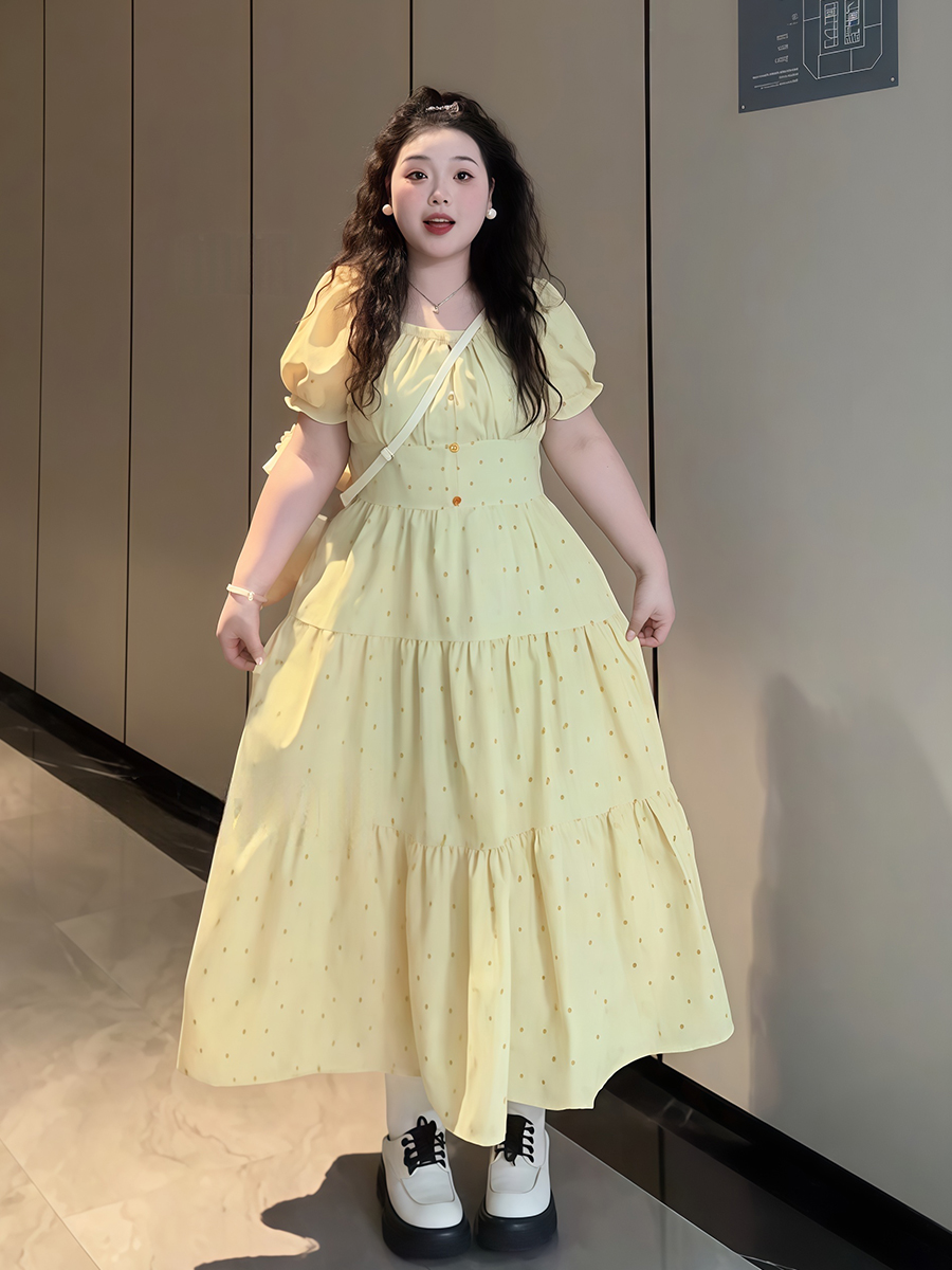 Plus-Size Women's French Polka Dot Puff Sleeve Dress, Square Neck, Waist-Cinching, Summer Fashion for Curvy Figures, Youthful Style Plus-Size Women's French Polka Dot Puff Sleeve Dress, Square Neck, Waist-Cinching, Summer Fashion for Curvy Figures, Youthful Style