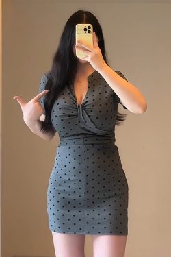 Plus-Size Women's French-Style High-End Polka Dot Bodycon Dress for Summer, Slim Fit Short Skirt, Chic and Trendy