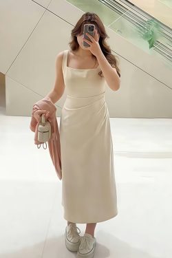 Plus-Size Women's French-Style Pleated Waist Camisole Dress & Cover-Up Set - Slimming Summer Fashionable Two-Piece for Curvy Style