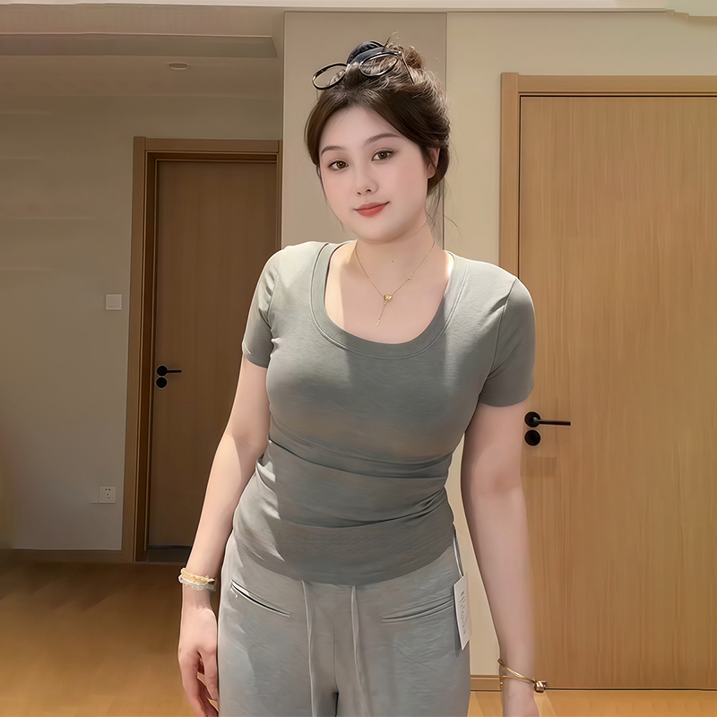 Plus-Size Women's French-Style U-Neck Short Sleeve T-Shirt, Summer Slim-Fit Top for Curvy Women, Casual Chic Fashion Plus-Size Women's French-Style U-Neck Short Sleeve T-Shirt, Summer Slim-Fit Top for Curvy Women, Casual Chic Fashion