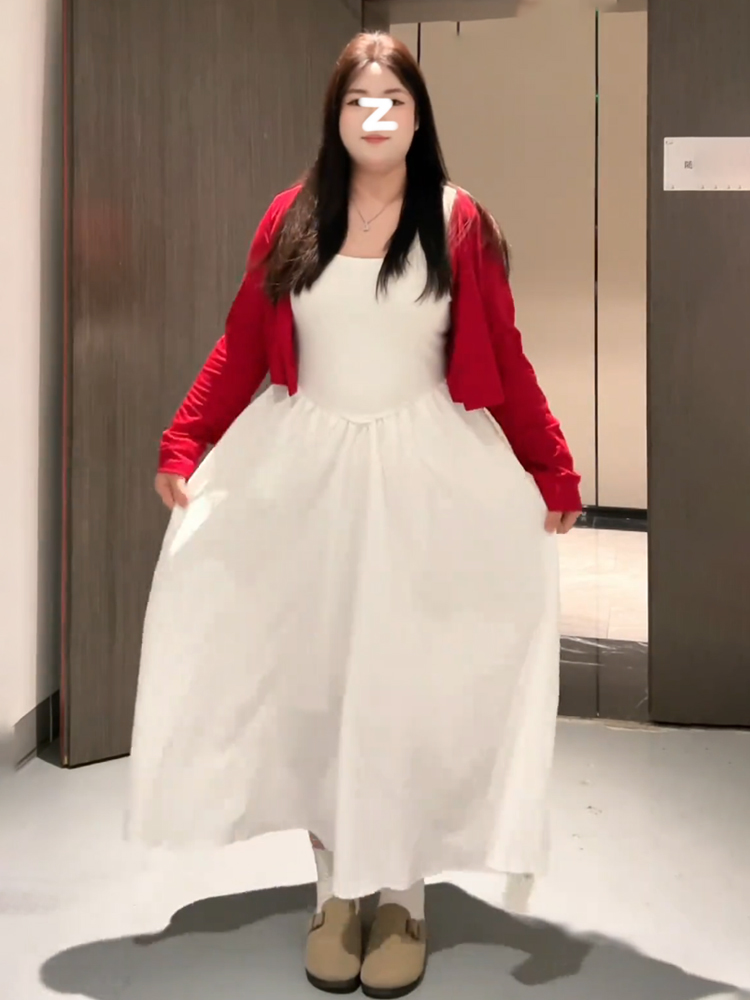 Plus-Size Women's Korean-Style Camisole Dress and Knitted Cardigan Set - 2025 Early Spring Collection Plus-Size Women's Korean-Style Camisole Dress and Knitted Cardigan Set - 2025 Early Spring Collection