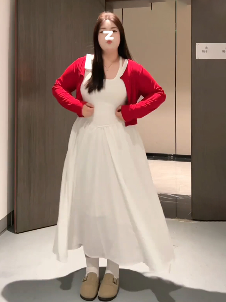 Plus-Size Women's Korean-Style Camisole Dress and Knitted Cardigan Set - 2025 Early Spring Collection Plus-Size Women's Korean-Style Camisole Dress and Knitted Cardigan Set - 2025 Early Spring Collection