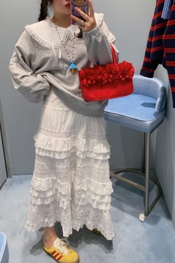 Plus Size Women's Lace Cake Skirt - Mid-Length White Skirt for Spring & Autumn, Stylish Half-Length Design