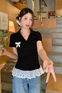 Plus-Size Women's Lace Patchwork Bow Short-Sleeve T-Shirt - Summer Sweet Slimming Lapel Top for Curvy Girls