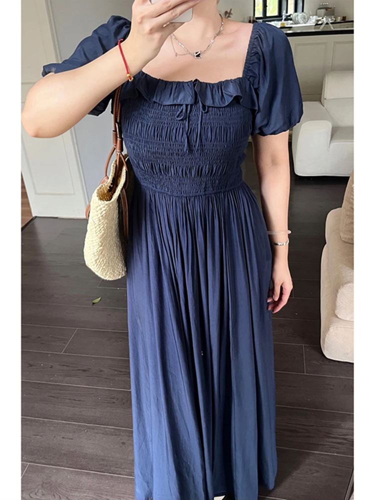 Plus-Size Women's Long Summer Dress with Slimming Effect, French Style Square Neck and Puff Sleeves, Elegant Curvy Fashion Plus-Size Women's Long Summer Dress with Slimming Effect, French Style Square Neck and Puff Sleeves, Elegant Curvy Fashion