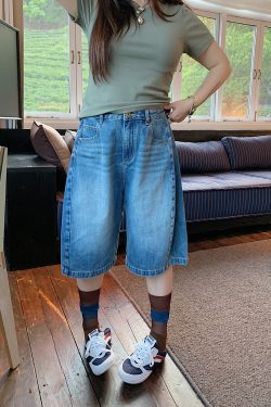 Plus Size Women's Loose Denim Shorts - Summer 2025 Slimming Five-Point Style for Casual Y2K Vibe