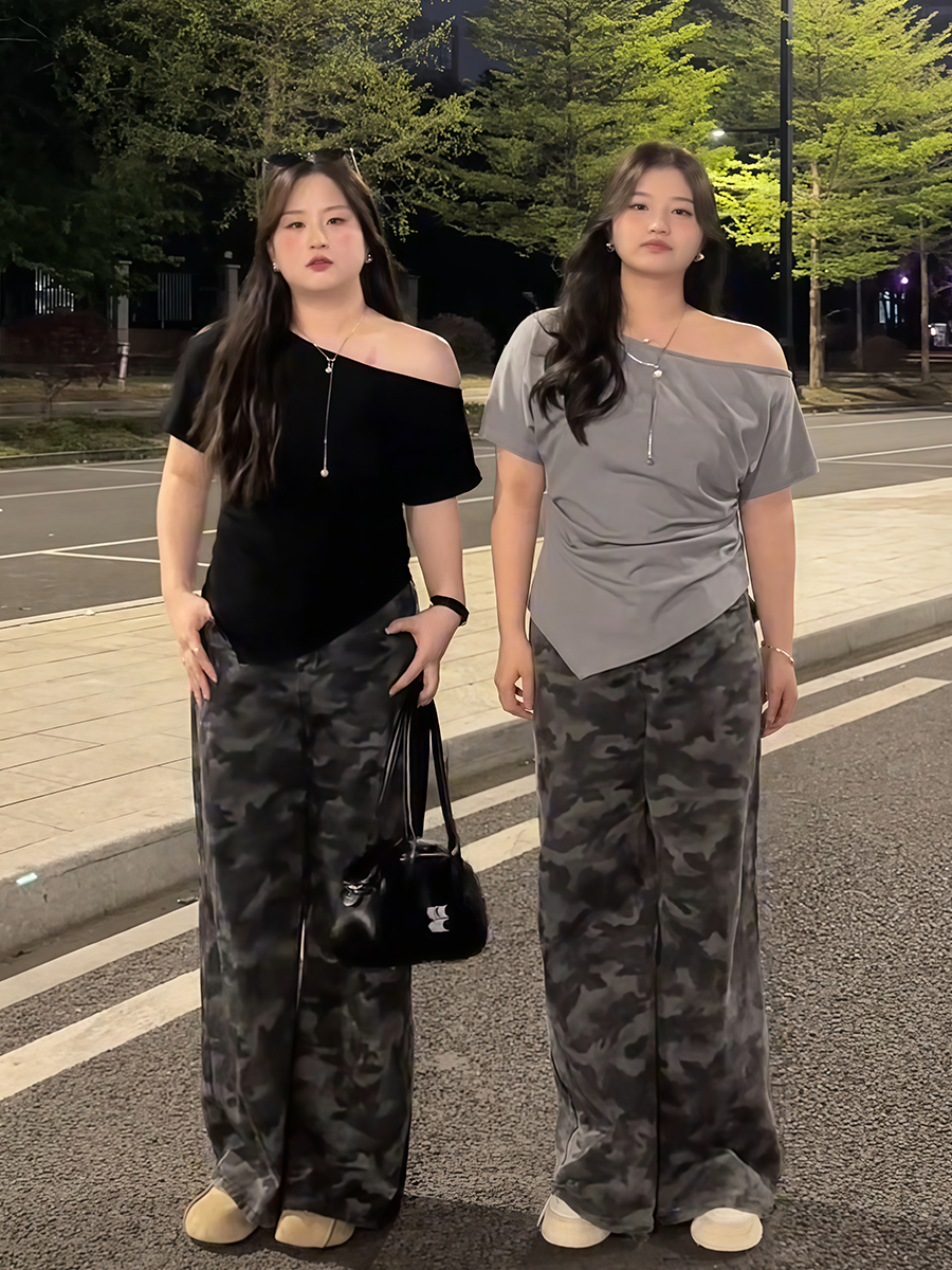 Plus Size Women's Off-Shoulder Short Sleeve T-Shirt - Summer Slimming Irregular Top, Tummy-Covering, Waist-Cinching Style Plus Size Women's Off-Shoulder Short Sleeve T-Shirt - Summer Slimming Irregular Top, Tummy-Covering, Waist-Cinching Style