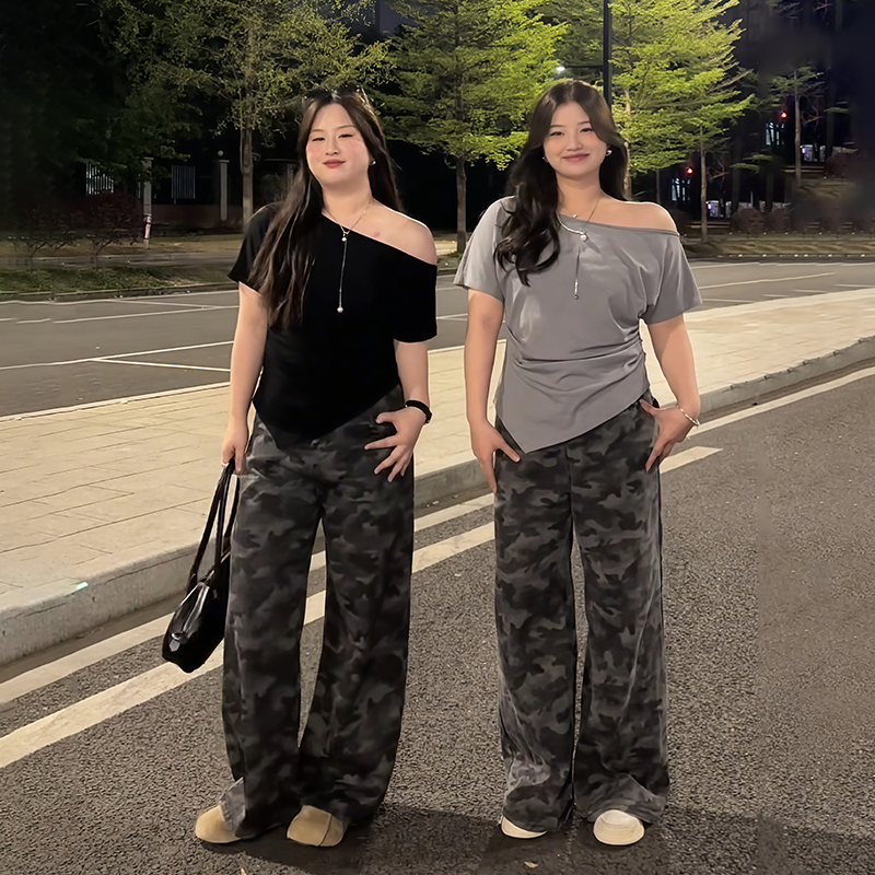 Plus Size Women's Off-Shoulder Short Sleeve T-Shirt - Summer Slimming Irregular Top, Tummy-Covering, Waist-Cinching Style Plus Size Women's Off-Shoulder Short Sleeve T-Shirt - Summer Slimming Irregular Top, Tummy-Covering, Waist-Cinching Style