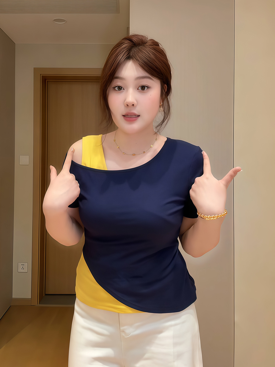 Plus-Size Women's Off-Shoulder Short Sleeve T-Shirt, Slim Fit Faux Two-Piece Top, Summer Fashion for Curvy Women, Trendy Style Plus-Size Women's Off-Shoulder Short Sleeve T-Shirt, Slim Fit Faux Two-Piece Top, Summer Fashion for Curvy Women, Trendy Style