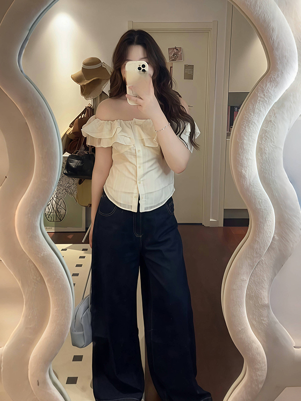 Plus Size Women's Ruffled Off-Shoulder Short Sleeve Shirt - Flattering Summer Style for Curvy Women Plus Size Women's Ruffled Off-Shoulder Short Sleeve Shirt - Flattering Summer Style for Curvy Women