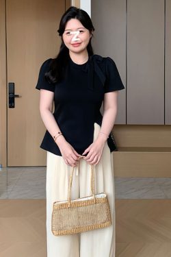 Plus-Size Women's Short Sleeve Irregular Split T-Shirt - Trendy Summer Top for Curvy Figures