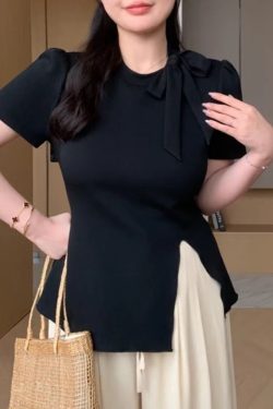 Plus-Size Women's Short Sleeve Irregular Split T-Shirt - Trendy Summer Top for Curvy Figures