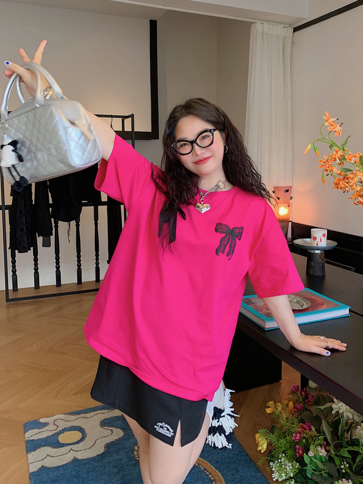 Plus Size Women's Short Sleeve T-Shirt, Summer 2025 Loose Fit Top, Flattering Belly-Covering Design, Casual Everyday Wear Plus Size Women's Short Sleeve T-Shirt, Summer 2025 Loose Fit Top, Flattering Belly-Covering Design, Casual Everyday Wear