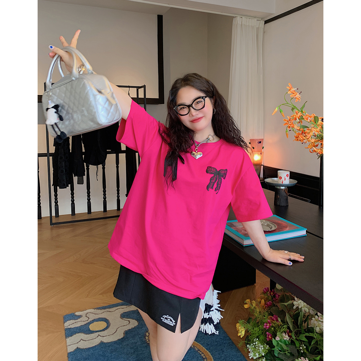 Plus Size Women's Short Sleeve T-Shirt, Summer 2025 Loose Fit Top, Flattering Belly-Covering Design, Casual Everyday Wear Plus Size Women's Short Sleeve T-Shirt, Summer 2025 Loose Fit Top, Flattering Belly-Covering Design, Casual Everyday Wear