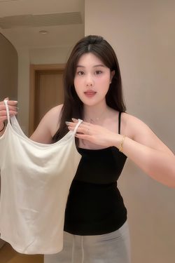 Plus-Size Women's Solid Color Camisole Summer Top, Slim Fit, Flattering Design, Tummy-Covering, Perfect for Curvy Styles