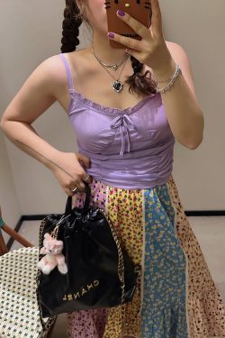 Plus-Size Women's Summer Camisole - Sleeveless Unique Top for Dopamine Outfits, Trendy and Stylish