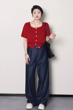 Plus Size Women's Summer Short Sleeve Ice Silk Knitted Top - Flattering Square Neck French Style Blouse for Curvy Figures