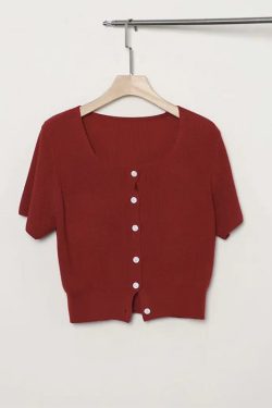 Plus Size Women's Summer Short Sleeve Ice Silk Knitted Top - Flattering Square Neck French Style Blouse for Curvy Figures