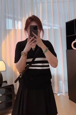 Plus Size Women's Summer Short Sleeve Striped Polo Collar Knitted Top - Slimming & Youthful Design for a Chic Look