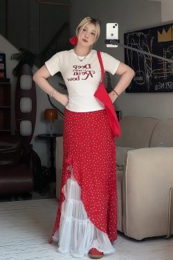 Plus Size Women's Vintage Letter Print Short Sleeve T-Shirt Summer Outfit with Red Polka Dot Skirt Two-Piece Set