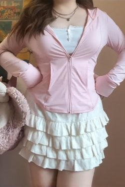 Plus-Size Yoga Jacket - Versatile Slimming Ice Silk Sun Protection Top for Summer Fashion - Lightweight Stylish Outerwear for Curvy Women