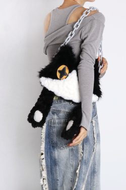 Plush Cow Cat Crossbody Bag for Students - Cute Face-Covering Design, Autumn Winter Niche Style