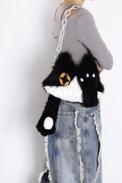 Plush Cow Cat Crossbody Bag for Students - Cute Face-Covering Design, Autumn Winter Niche Style