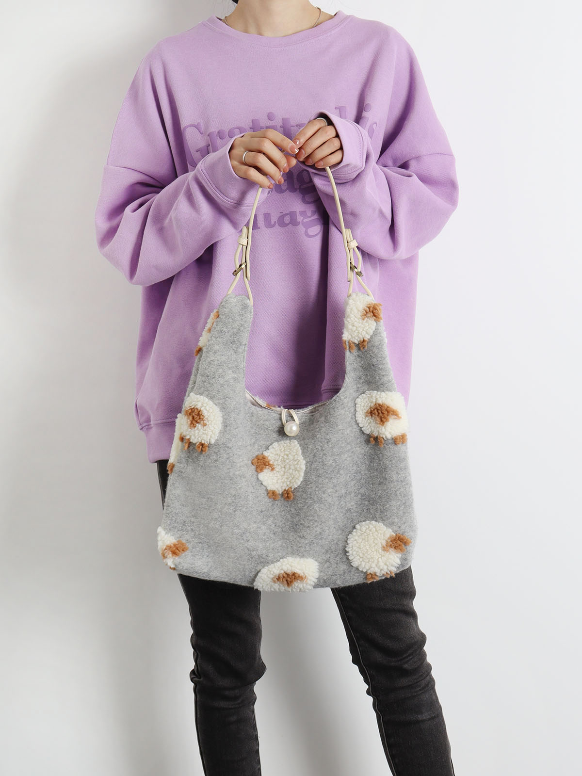 Plush Gray Lamb Tote Bag for Women, Soft and Cute Large Capacity Design, Trendy Niche Style Plush Gray Lamb Tote Bag for Women, Soft and Cute Large Capacity Design, Trendy Niche Style
