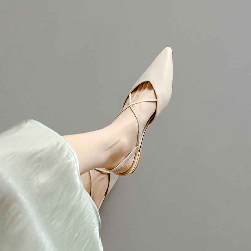 Pointed Cross-Strap Closed-Toe Flat Sandals for Women – Genuine Leather Outdoor Summer Footwear 2024, French Style Pointed Cross-Strap Closed-Toe Flat Sandals for Women – Genuine Leather Outdoor Summer Footwear 2024, French Style