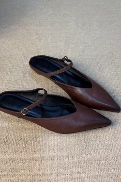 Pointed Thick-Soled Closed-Toe Half Slippers in Sheepskin - French Retro One-Strap Shallow Mouth Mules for Stylish Comfort