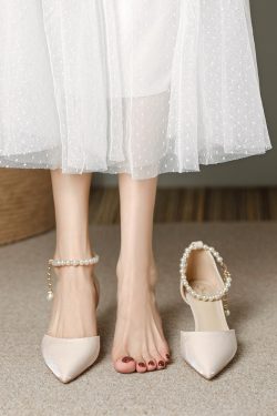 Pointed Toe High-Heeled Sandals for Women with Pearl Detail - Elegant Thin Heel Bridal and Bridesmaid Footwear