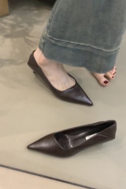 Pointed Toe Sheepskin Black High Heels for Women - Stylish French Slip-On Kitten Heel Flats for Commuting and Versatile Wear