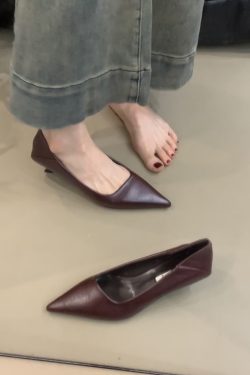 Pointed Toe Sheepskin Black High Heels for Women - Stylish French Slip-On Kitten Heel Flats for Commuting and Versatile Wear