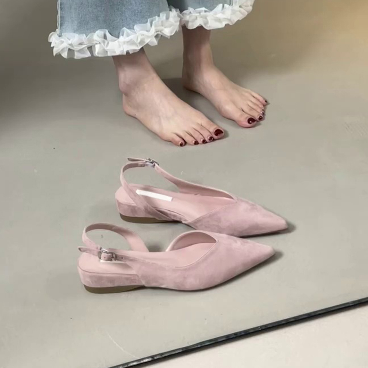 Pointed Toe Sheepskin Wedge Heeled Sandals for Women, French Minimalist Back Strap Evening Shoes, Chic Commuting Flats Pointed Toe Sheepskin Wedge Heeled Sandals for Women, French Minimalist Back Strap Evening Shoes, Chic Commuting Flats